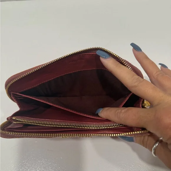 Miu Miu Salmon color Crocodile Embossed Wallet - Picture 3 of 11